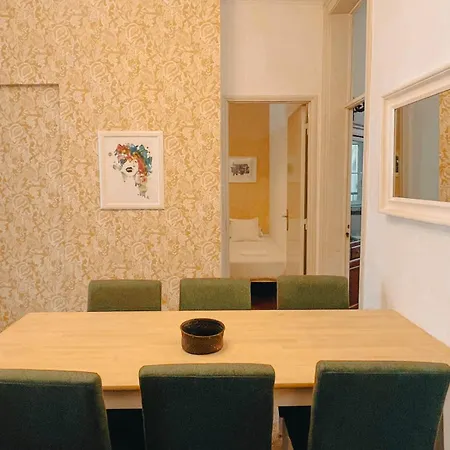 Lägenhet Baixa Pombalina - 4 Bedroom Lisboa