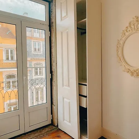 Baixa Pombalina - 4 Bedroom * Lisbon